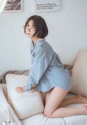 国产ai绘图_在线完整观看