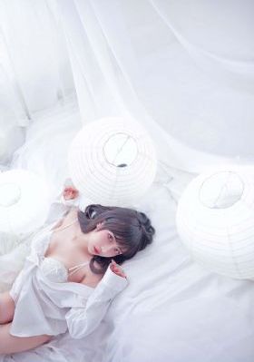 欧美的手机品牌_BD韩语BD在线观看